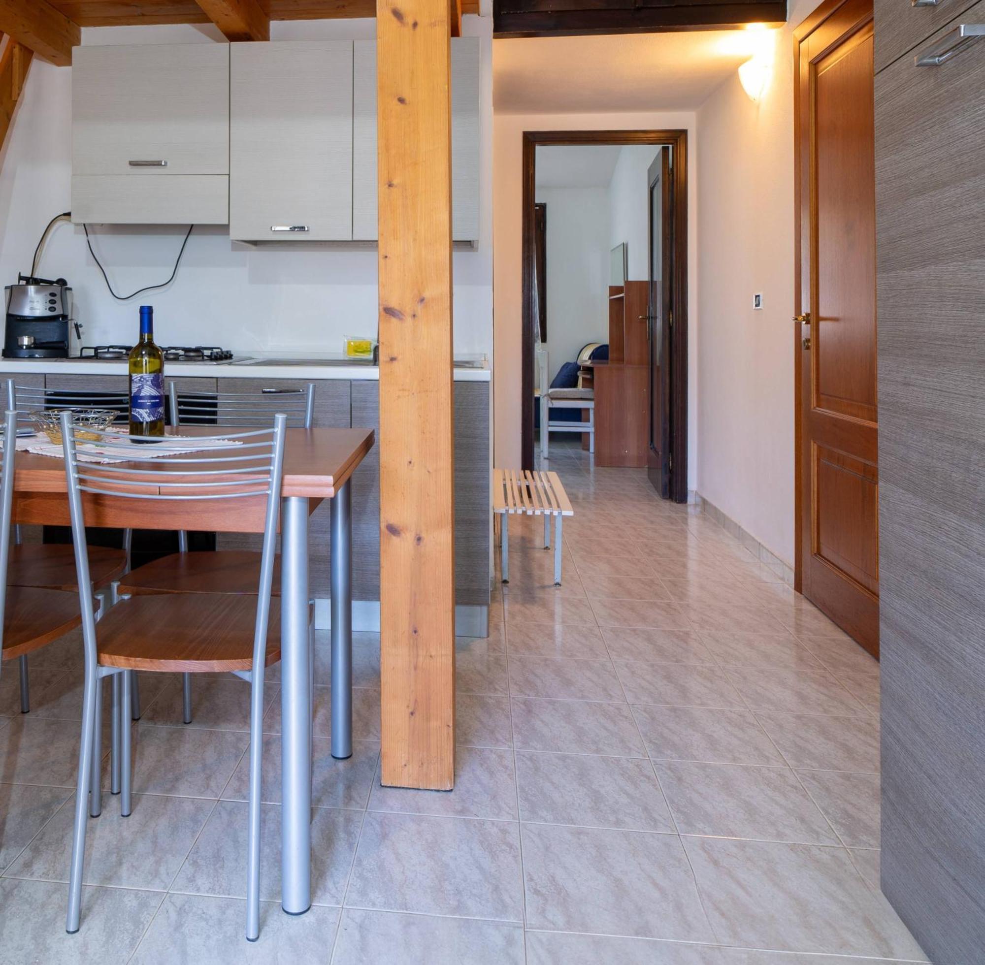 Casa Vacanze Cala Sapone SantʼAntìoco エクステリア 写真