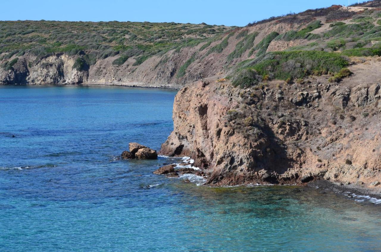 Casa Vacanze Cala Sapone SantʼAntìoco エクステリア 写真