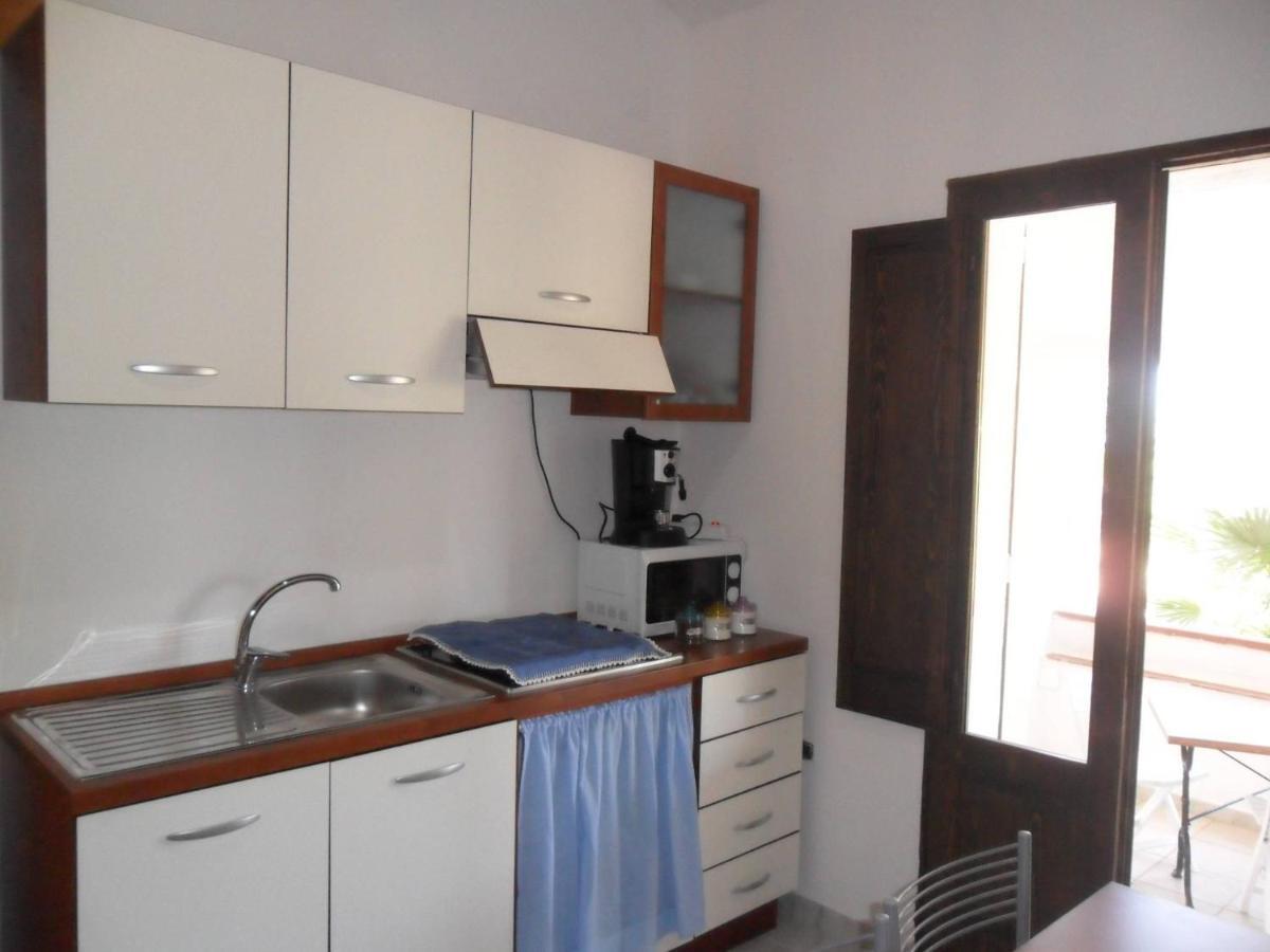Casa Vacanze Cala Sapone SantʼAntìoco エクステリア 写真